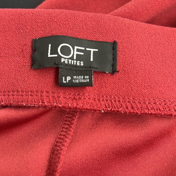 Loft Deep Rose Color 5%Spandex Slacks - Picture 4 of 5